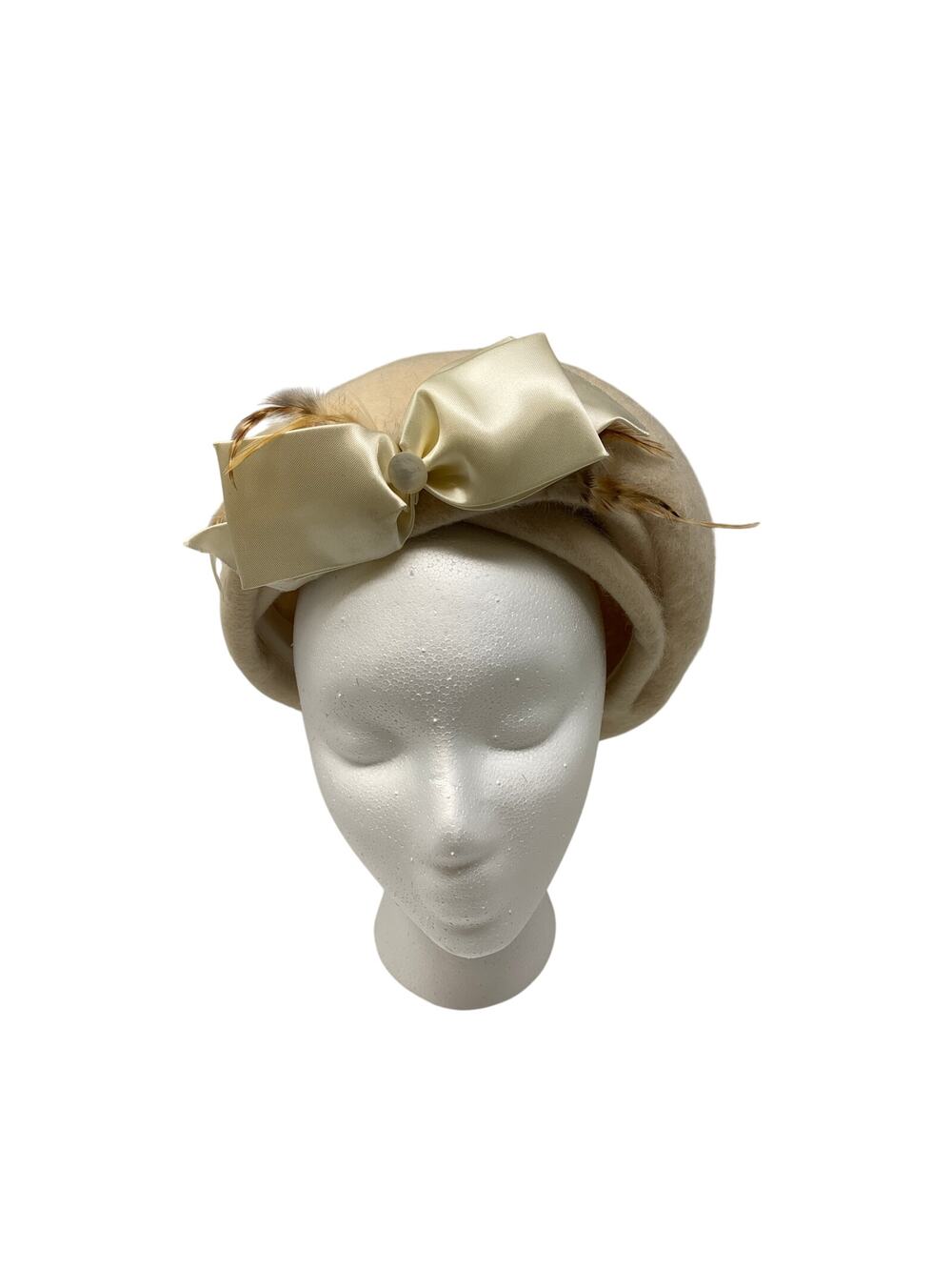 Vintage Terry Bales Ivory Shagfelt Wool Hat Bow Detail Womens Mid Century
